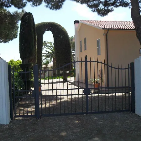 Casa Santa Maria *